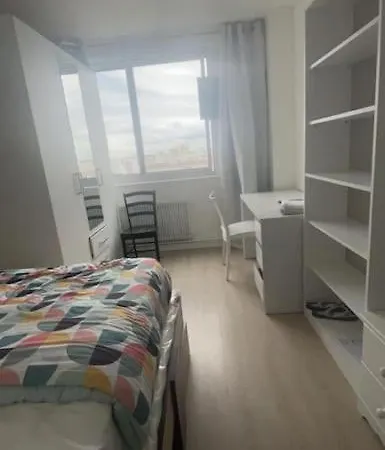Apartment De 5 Sur